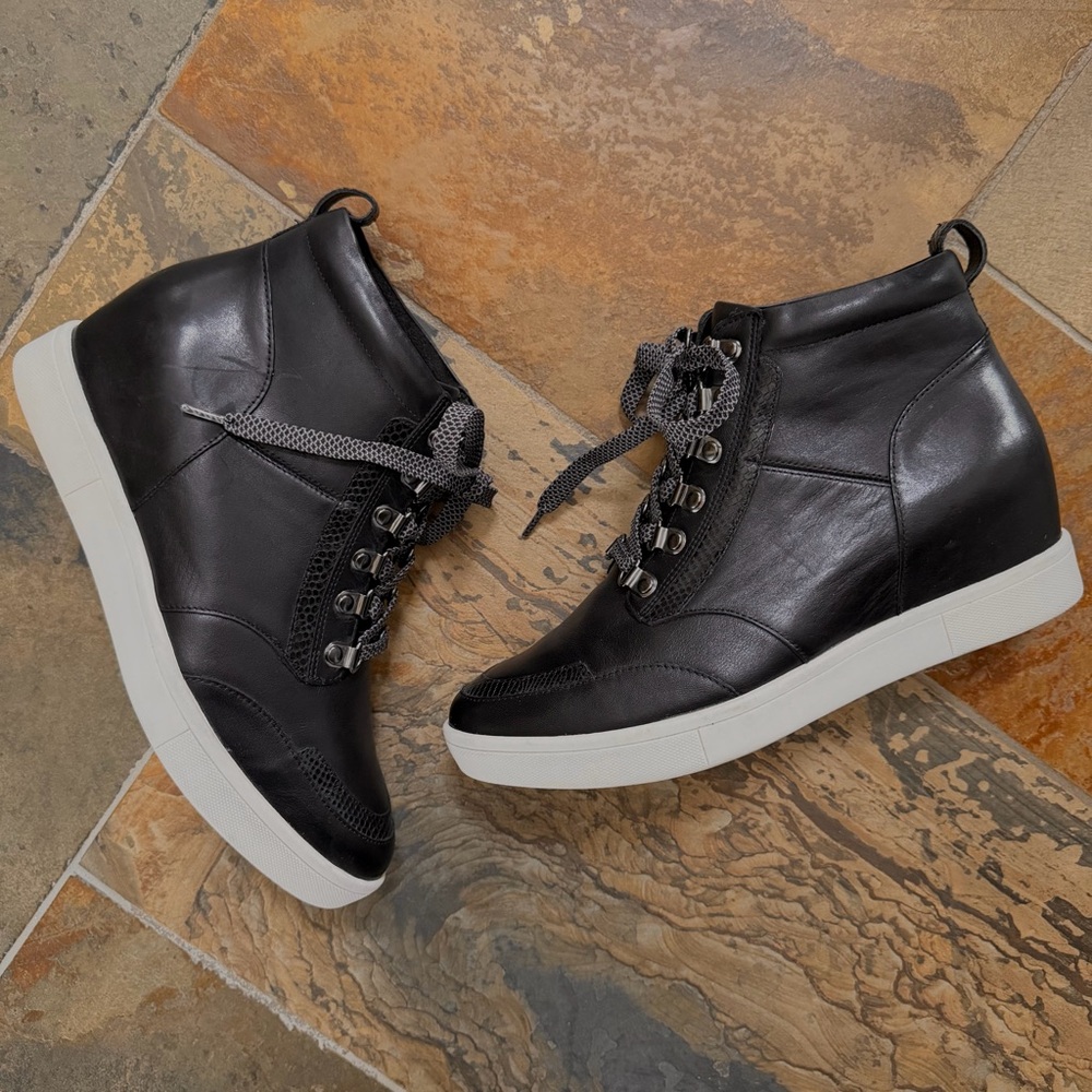 Vionic•Size 8.5•Jordy Black Leather Booties•High Top Styling~Walks like a Wedge! - Picture 8 of 14